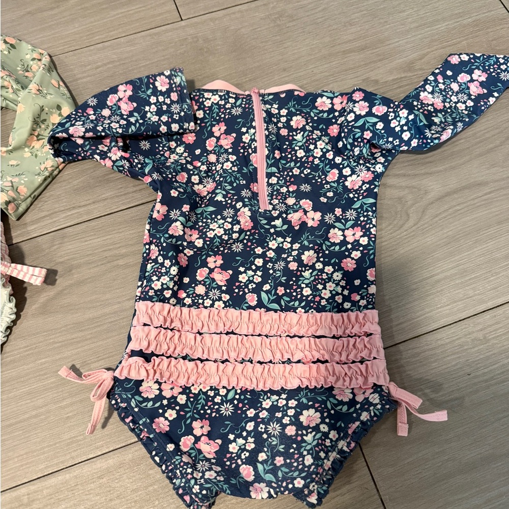 Ruffle Butts 3T Swim bundle Long Sleeve Baby Swimsuits - Green & Navy - Picture 3 of 6